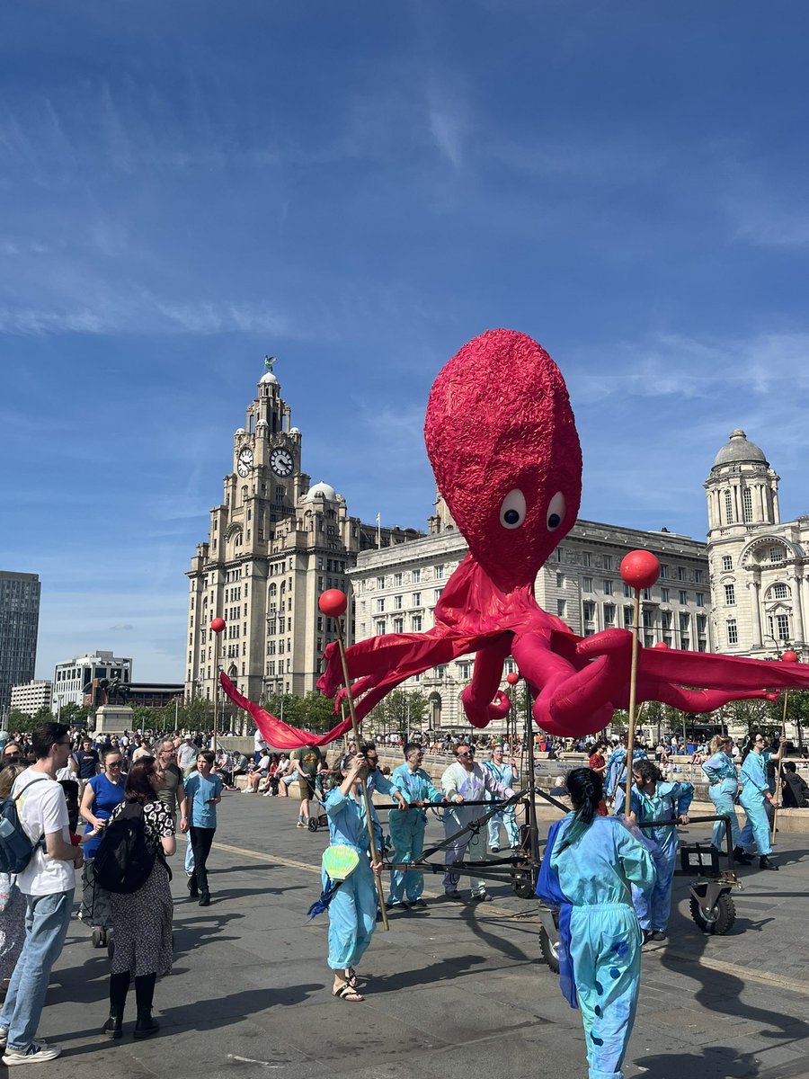 The Aquatopia party at the Pier Head is in full swing! Is it as brilliantly bonkers as you remember it from May 2023? The free, family friendly event is on until 7pm so head on down! 🐙🐙🐙