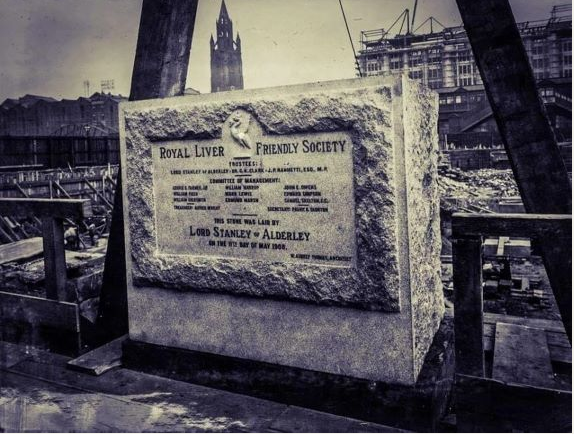 RLB360's tweet photo. On this day, in 1908, the Foundation Stone for the Royal Liver Building was laid by Trustee of the Royal Liver Friendly Society, Lord Stanley of Alderley! 🏗️

The original stone can still be seen today next to the River side entrance 🏢

#tour #rlb360 #onthisday https://t.co/CIUnrgspwo