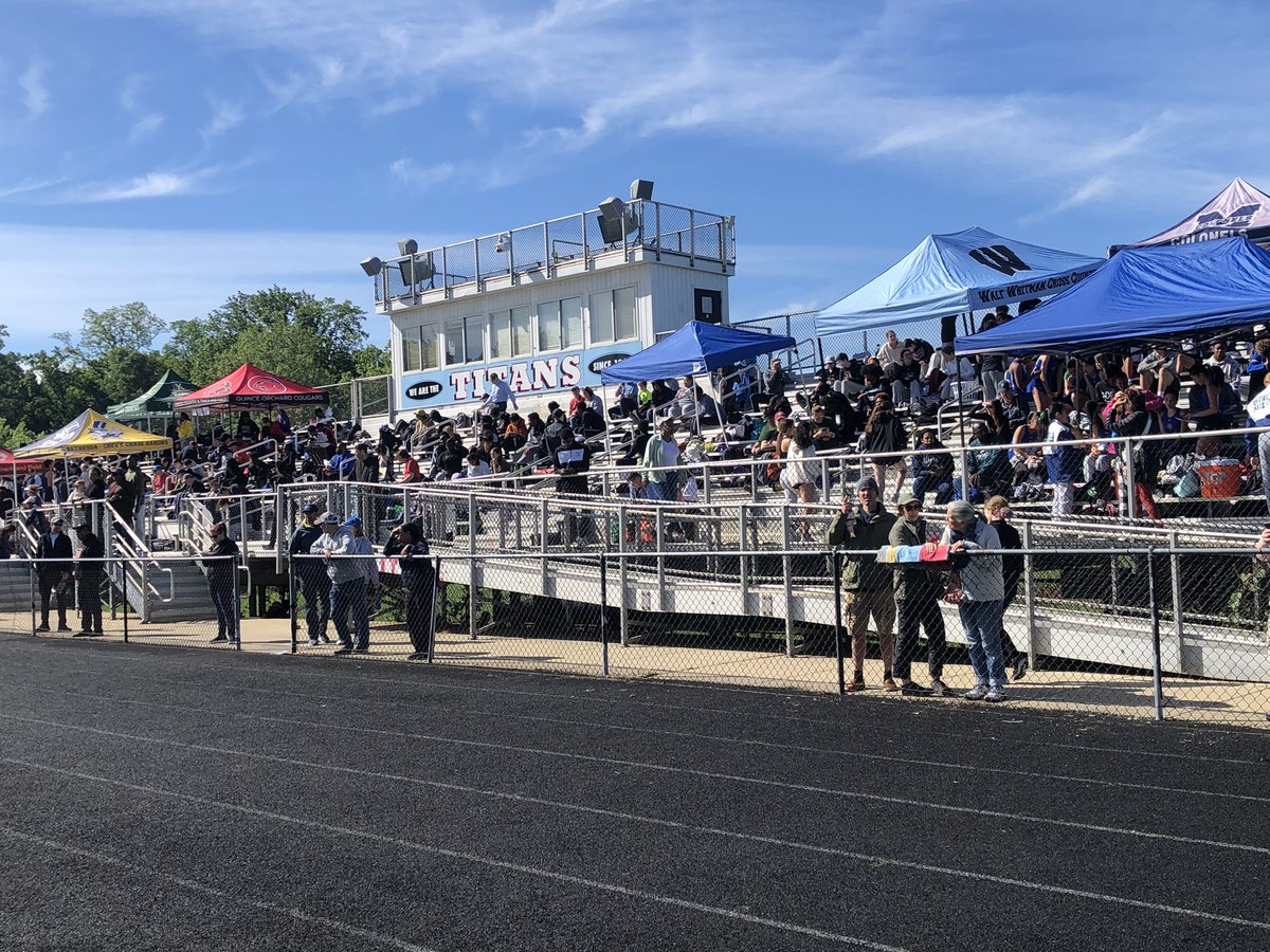 What a beautiful day as the MCPS County B’s Track Meet is underway at Einstein! Honored to host these great teams and coaches! @MBrown_Jr @MCPSAthletics @aehsboosters @AehsOf @aehsxctf