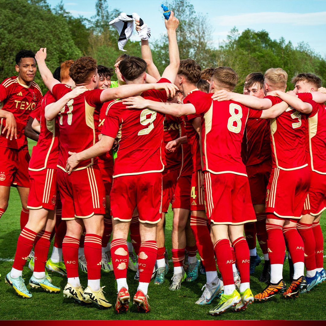 Our U18 squad will be presented with the league title in their final match of the season at Pittodrie on Monday night 🏆 

🔴 Celtic U18s 
🔴 Pittodrie
🔴 Mon 13th May, 7pm KO
🎟️ £5 Adults &amp; FREE for U16s