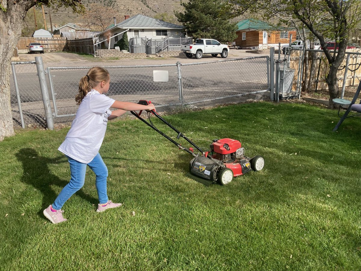Brightan & Darby of Ely,NV who recently signed up for our 50 yard challenge are off the mark with their first lawn . Great start ladies .