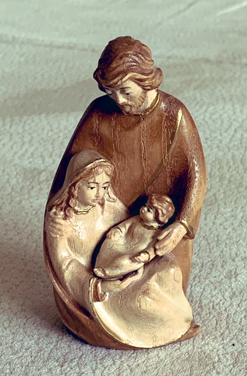 Hand carved wooden #Nativity #HolyFamily. 
Classic symbols of #Christmas, wooden nativity figures bring the magic of the #Holy Night. 
#MerryChristmas

#Collectibles
#Handcrafted #CatholicChurch
#CatholicTwitter 
#hecheamano
#presepio