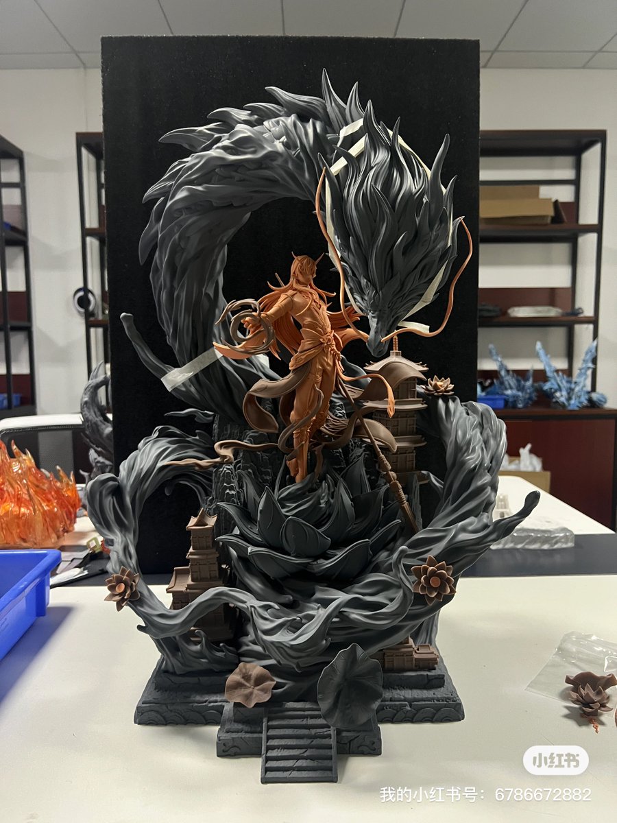 ModouGK's tweet photo. 爆款预留饮月君，Imagination工作室29毕业款��划第二弹
【饮月丹恒】
比例：1/6
版本尺寸：高60➕
数量：188体
Imagination团队研发8个月，在武神雷电的基础上全新研发“星穹铁道”云上五骁路线，由于上一弹毕业款武神雷电畅销，此款产品将会分配代理开定，此款产品保单——毕业款镜流。
下一弹——镜流 https://t.co/Iu0SYVMUQc