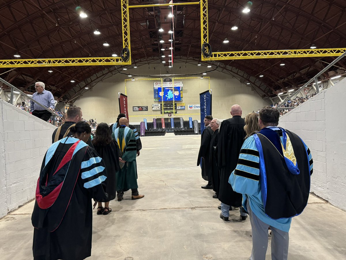 We are so proud of our @OdessaCollege School of Business and Industry graduates. We graduated students in record numbers and it was wonderful to enjoy the occasion with all of the families and friends. Go Wranglers! #TweetOC #PositivelyOC