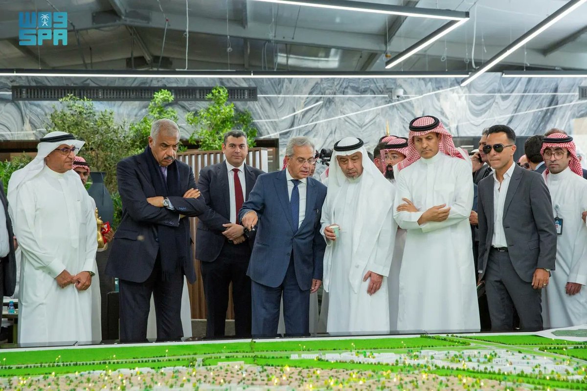 "الوطنية للإسكان" و"طلعت مصطفى السعودية" تضعان حجر أساس مدينة بنان في ضاحية الفرسان شمال شرق الرياض.
spa.gov.sa/N2100831
#واس_اقتصادي