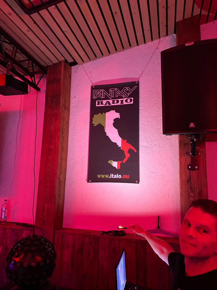 Italonufantasy's tweet photo. Prepaid for #live #broadcasting from the #italo #party #wollebrand, special edition tonight start on 8:30 Pm cet check in https://t.co/mfQIXSSxEa https://t.co/pjlt18IVzr