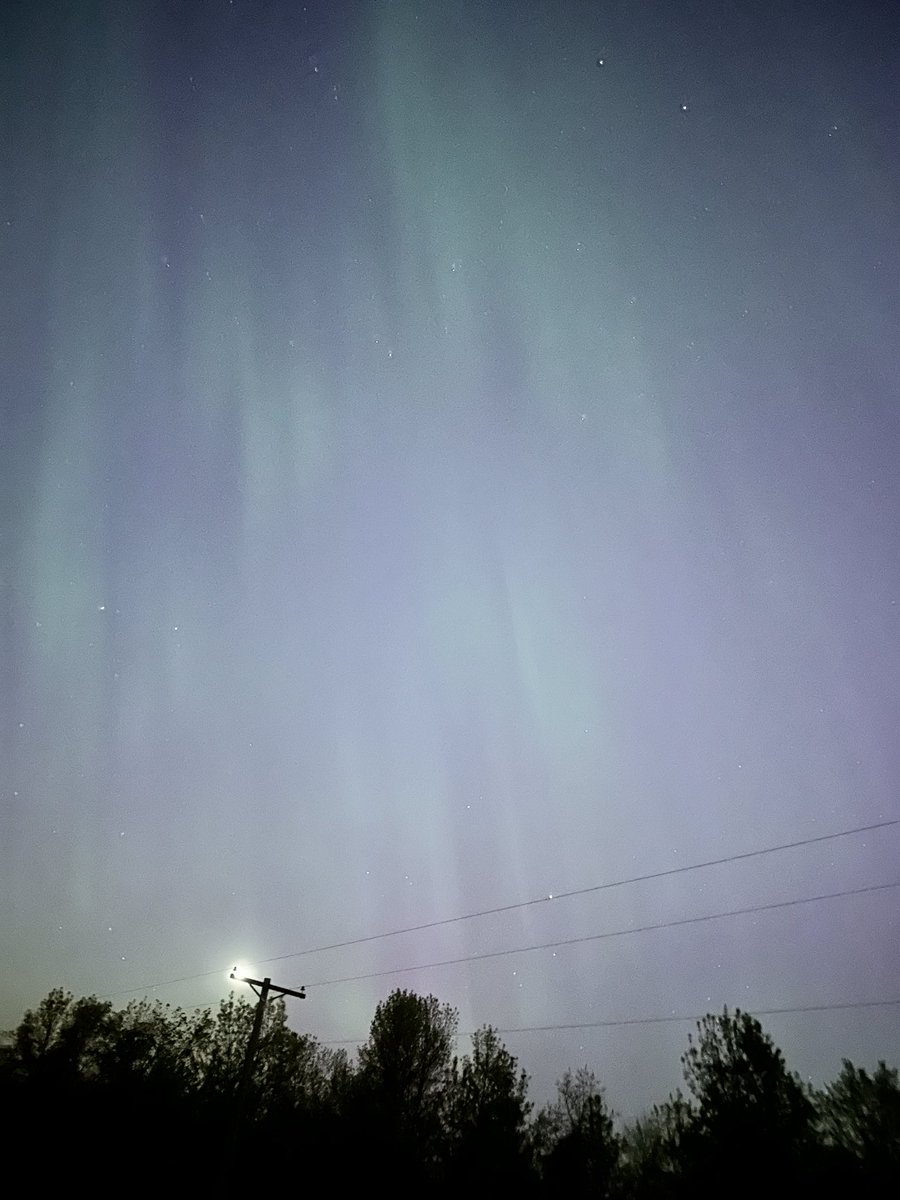 The Northern lights last night in Victoria, MN. #Auroraborealis #northenlights #MN #twincities