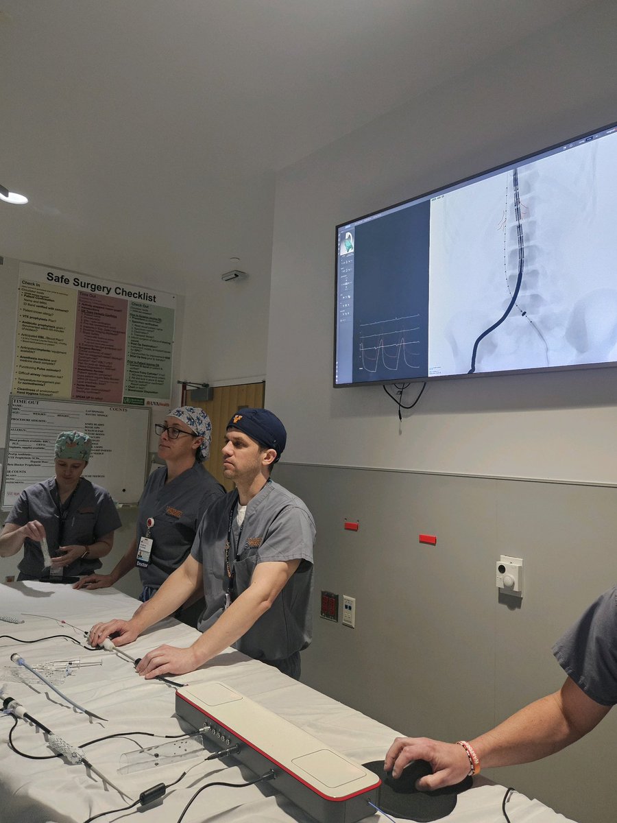 WDarrinClouse's tweet image. ZFEN TRAINING DAY AT UVA!!! Team’s been busy real deal! You go @UvaVascular @FarivarMD @MeganTracci