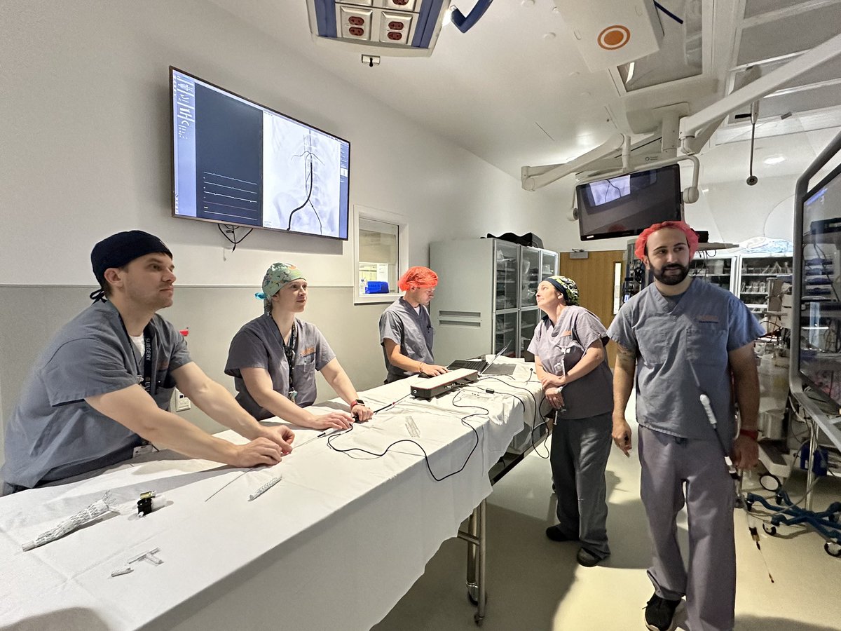 WDarrinClouse's tweet image. ZFEN TRAINING DAY AT UVA!!! Team’s been busy real deal! You go @UvaVascular @FarivarMD @MeganTracci