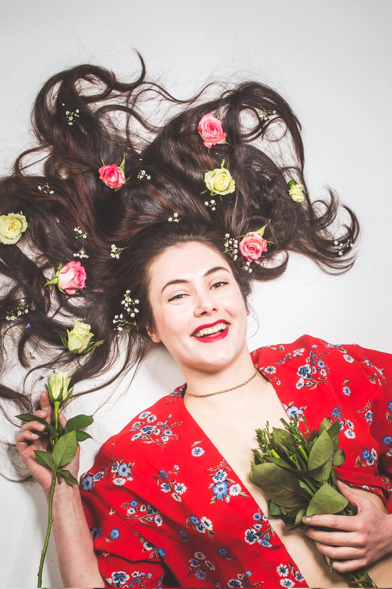 TONIGHT - @MarjoleinR brings her smash hit show Marj to @AlmaBristol! 'phenomenal 60 minutes of accomplished stand-up' ★★★★★ The List chucklebusters.com/events/marjole…