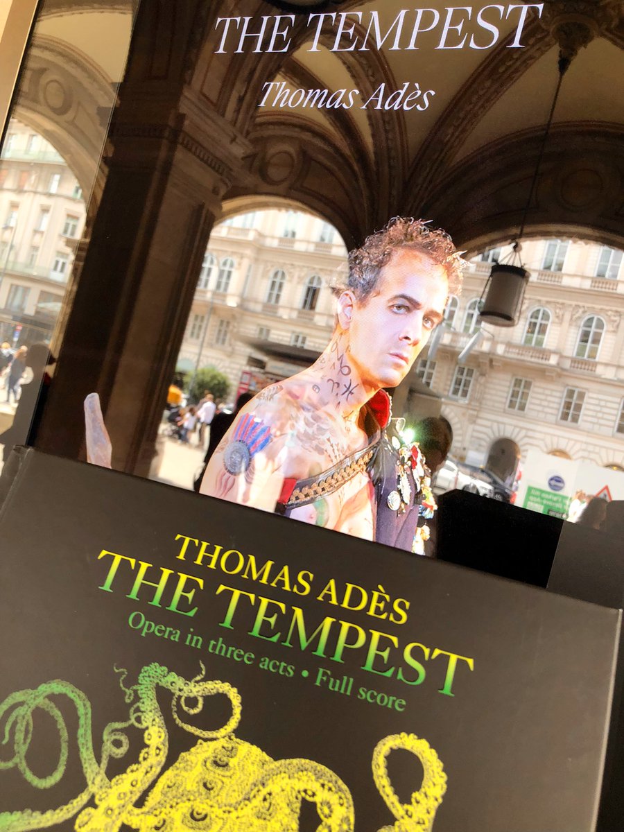 On Sunday, @Thomas_ades’s ”The Tempest” at @WrStaatsoper, conducted by the composer, directed by Robert Lepage, featuring Adrian Eröd (Prospero), Caroline Wettergreen (Ariel), Frédéric Antoun (Caliban), Kate Lindsey (Miranda) et al. 💚 #AdventuresInMusic