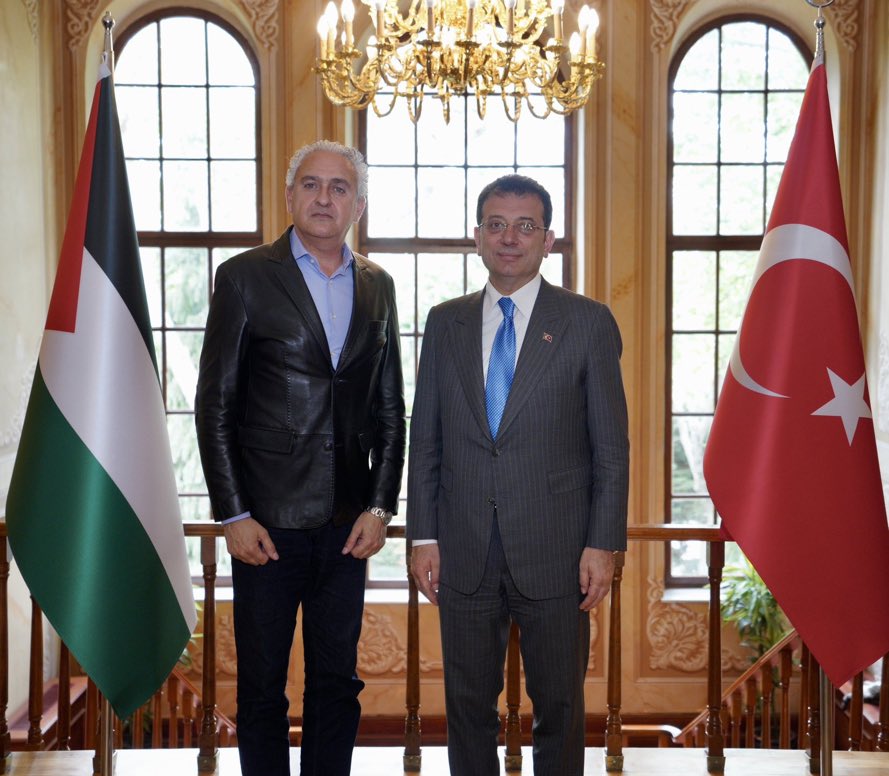 Ekrem İmamoğlu, Filistin Batı Şeria Ramallah Belediye Başkanı Raja Kassis’le bir araya geldi.