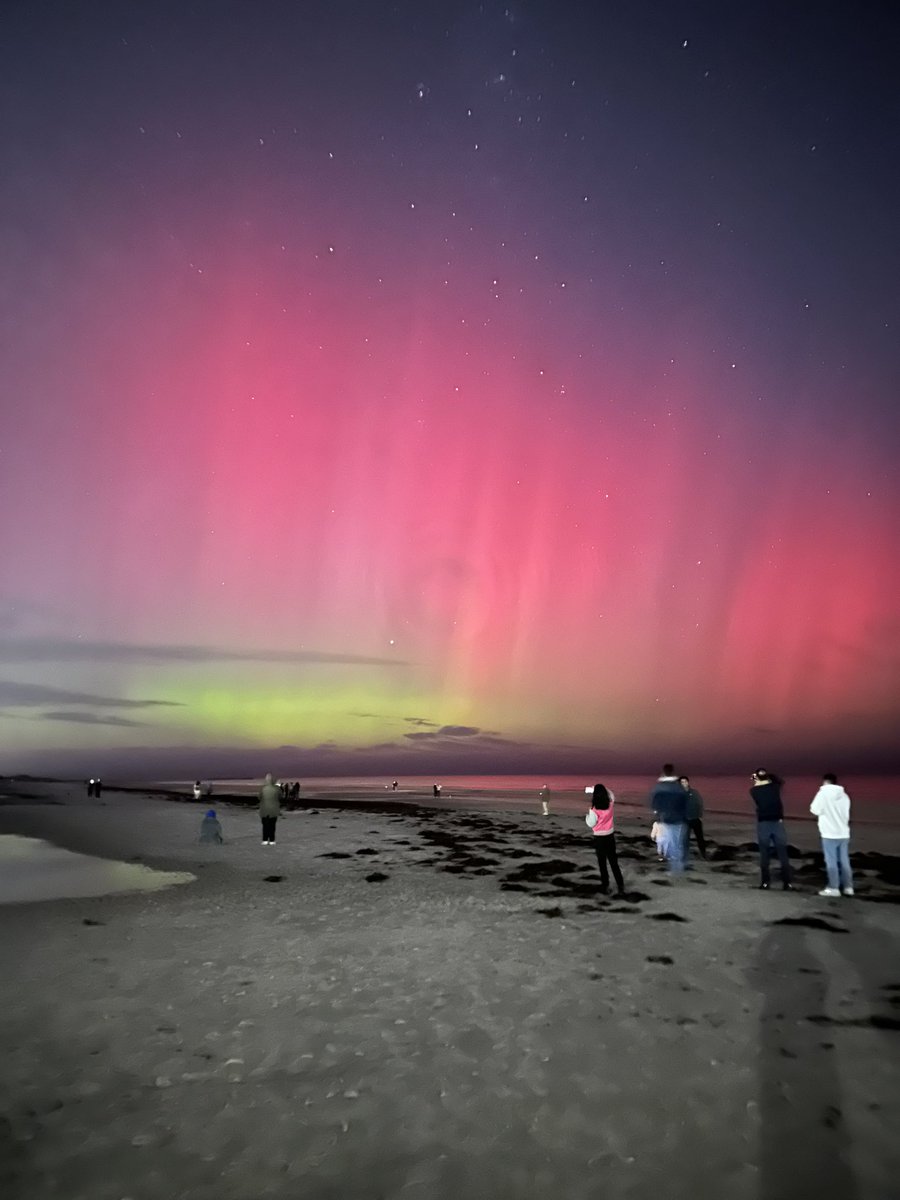 markjosefu's tweet photo. I came, I saw, I conquered! Thank you Lord for this beautiful creation.  🥺#AuroraAustralis https://t.co/LgTTdqSxHF