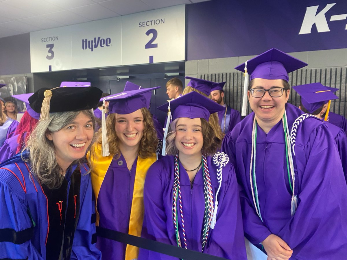 Congratulations to all our Modern Languages graduates on their degrees in French, German, and Spanish! We can’t wait to see what you’ll do next!