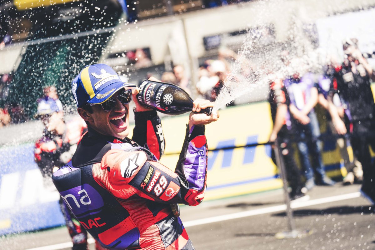 88jorgemartin's tweet photo. 🥇Back to back sprint wins in Le Mans!🇫🇷 let's keep rollin' https://t.co/hVKxJLcX6T