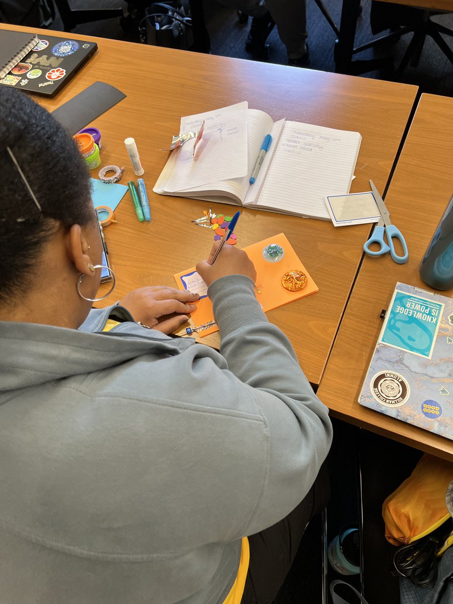 #SEPjrNYC Teachers designing and building sensor prototypes.  @SunsetSparkNYC @CSforAllNYC @csta_nyc @NYCSchools