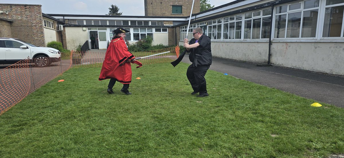 Callicroft Friends tweet media