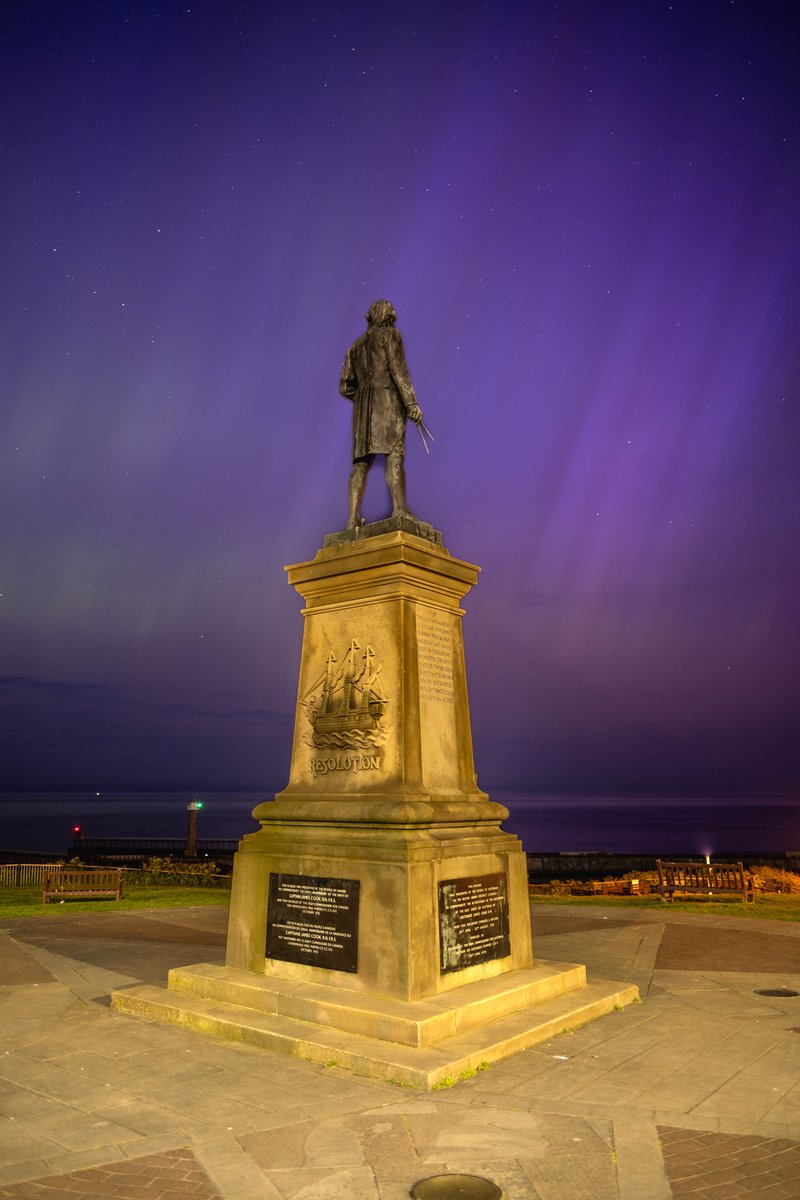 WhitbyPhotos's tweet photo. Tell me how you get the northern lights in the south sky ? Tunnel image faces South West.

#aurora #northernlights #yorkshire #SpaceWeather  #nasa https://t.co/McvXaC81OV
