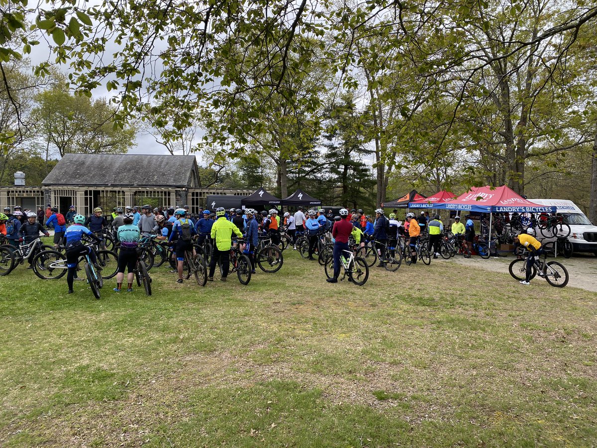 A big turnout for the <a href="/FriendBlueHills/">Friends of the Blue Hills</a> <a href="/BlueHillsCC/">Blue Hills Cycling</a> NEMBA Blue Hills Opener event at the <a href="/MassDCR/">MassDCR</a> Blue Hills Reservation!