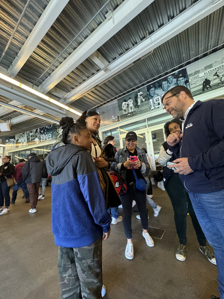 Today at Yankee Stadium: the Bronx STEM EXPO! 🌟 Witness the innovation and creativity of students from all Bronx school districts as they showcase their projects in science, technology, engineering, and math. Come see the future at work!