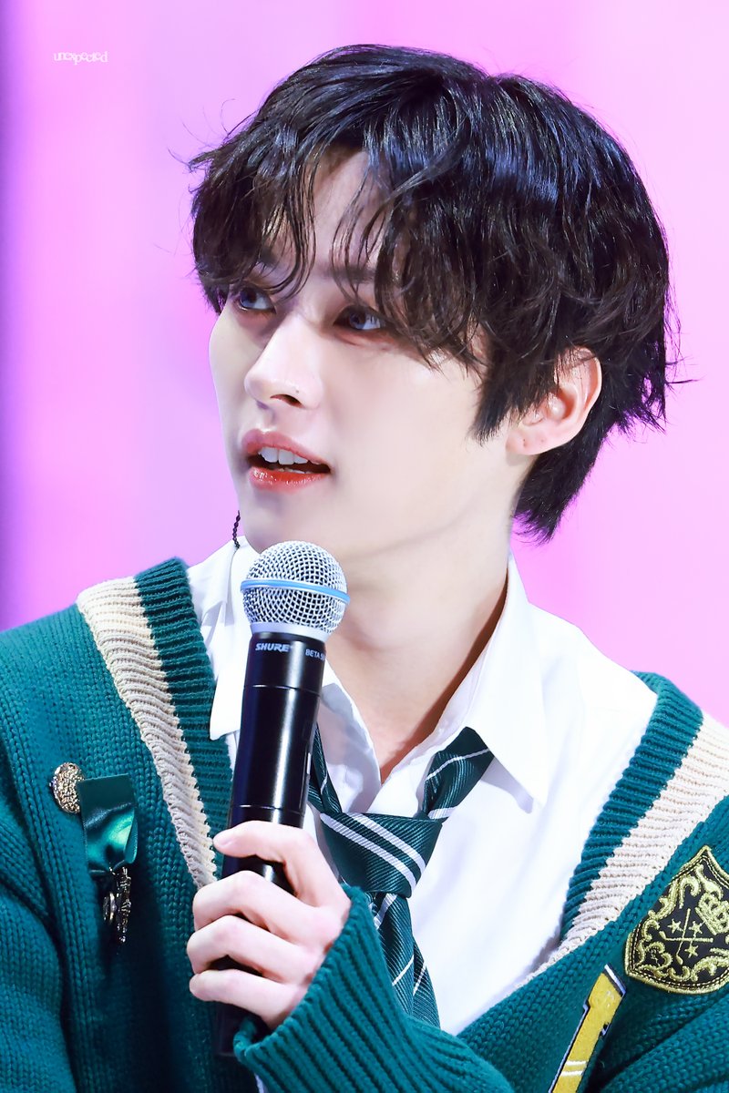 unexpected_1025's tweet photo. 240329-30 토끼파는 고개를 들어주세요🐰 #Straykids #스트레이키즈 #skz #Leeknow #리노 #이민호 https://t.co/rhzkHlFcfD