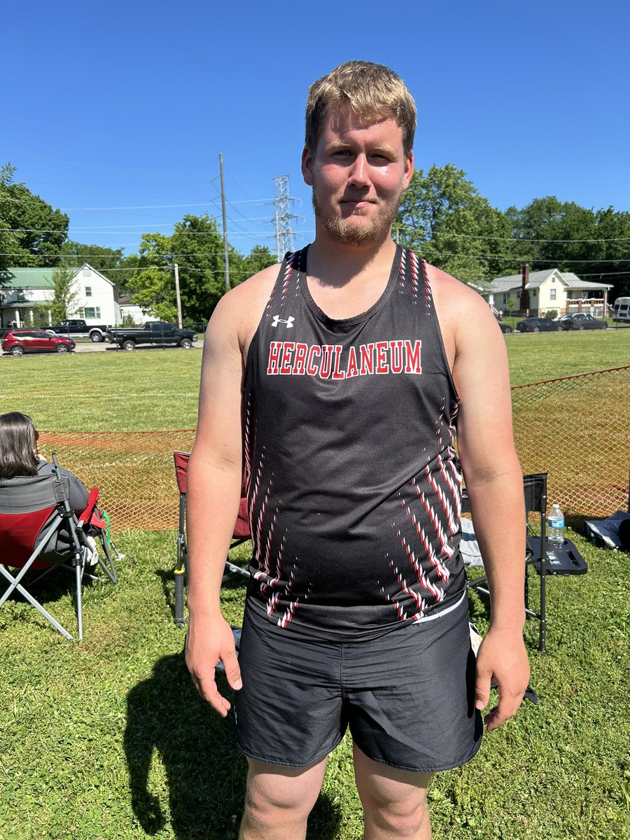 Sectional champ in Shot Put! Jacob Moreland is headed to State!
