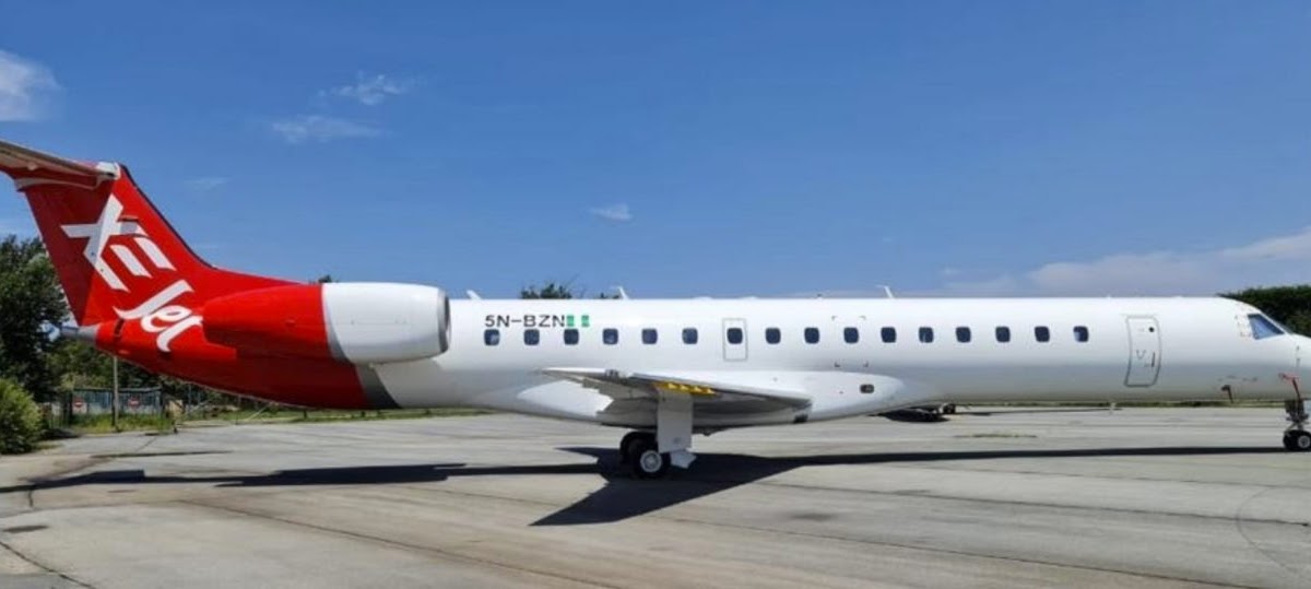 SaharaReporters's tweet photo. BREAKING: Another Aircraft Conveying 52 Passengers Skids Off Runway At Lagos Airport | Sahara Reporters https://t.co/5fBymdK1SI https://t.co/Qp4U99qqGv