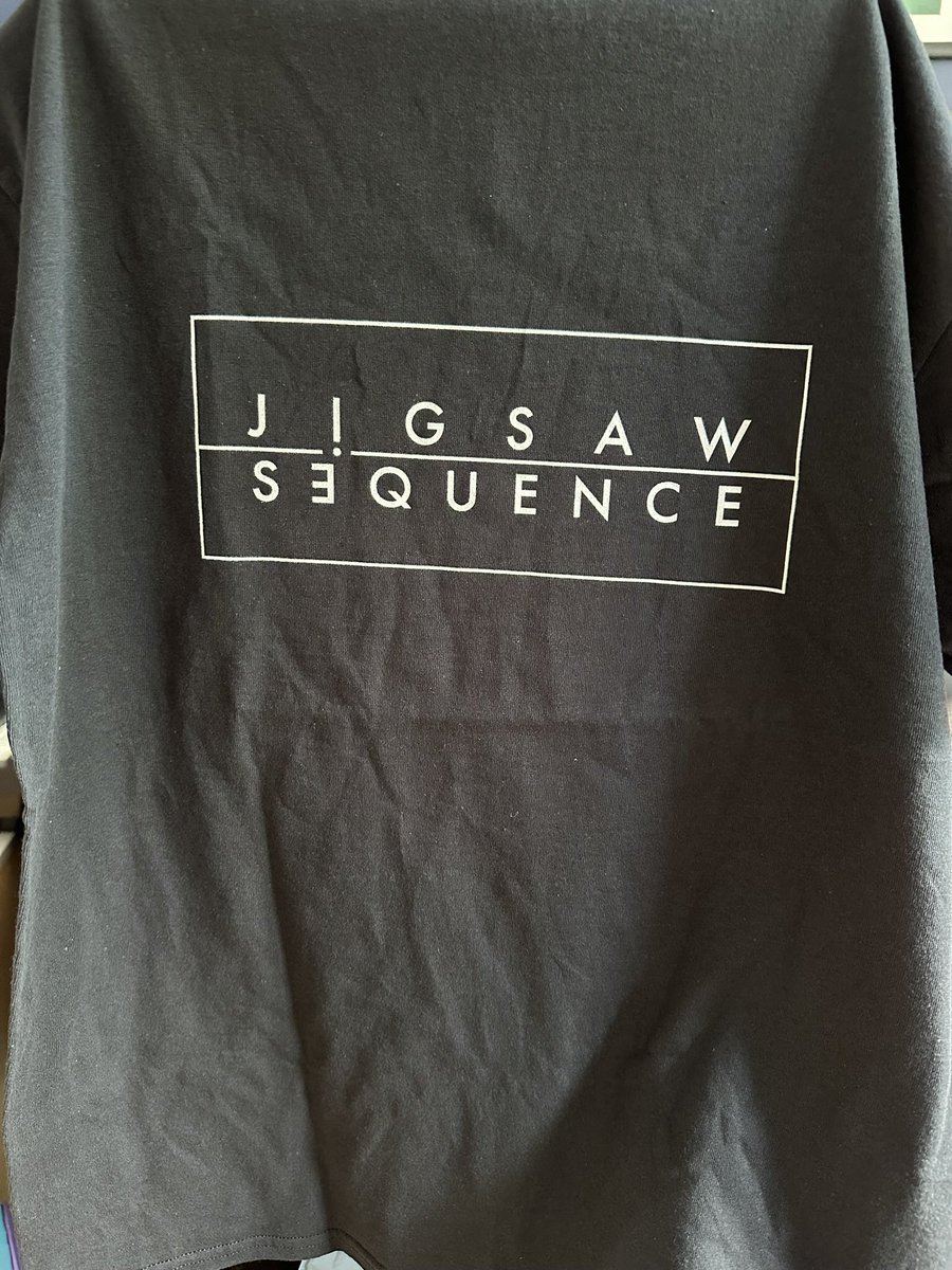 T-shirt arrived today. Quality seems good so far, just need to try it on at some point. If I do decide to put these up for sale, what kind of colour options would people like and would you want an option of different coloured logos as well?
