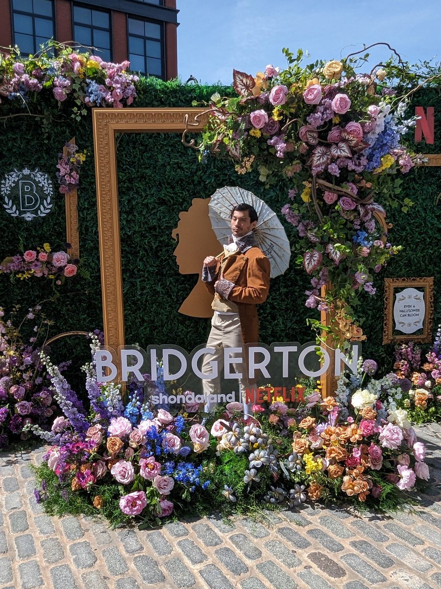 A promenade in NYC sounds rather lovely, does it not?​ Do experience Diamond of the Season, the official scent of the Bridgerton Promenade, Saturday, May 11th, from 11 am-6 pm at Gansevoort Plaza as we get watch party ready for the Season 3 Premiere May 16th, only on Netflix