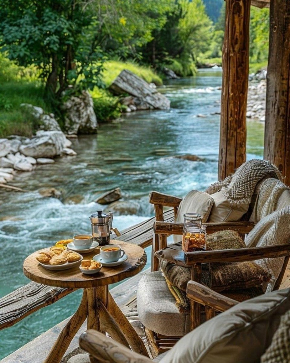 Could you stay here for a week listening to the sound of river 🤩 Yes or No ?