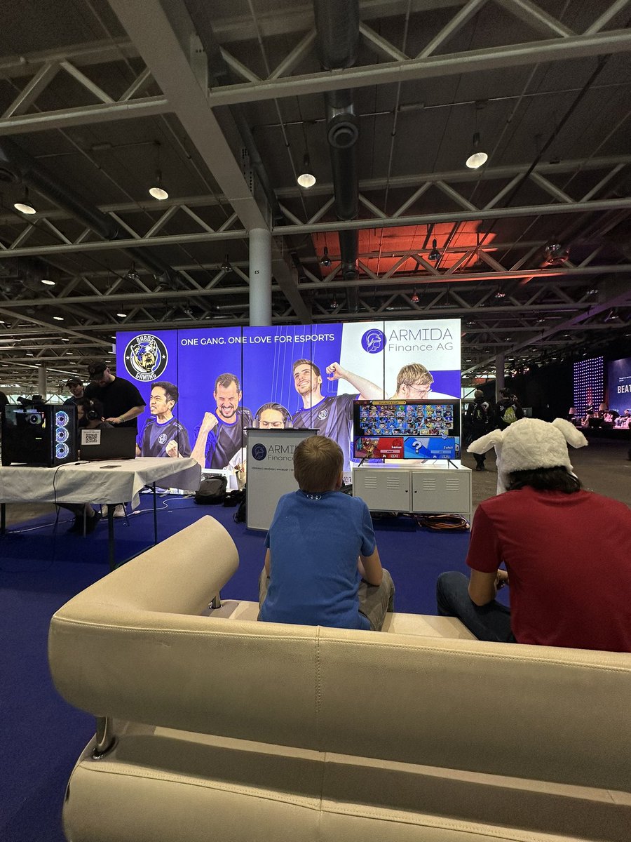 BabosGaming's tweet image. Last two hours…⏳😢
#fantasybasel