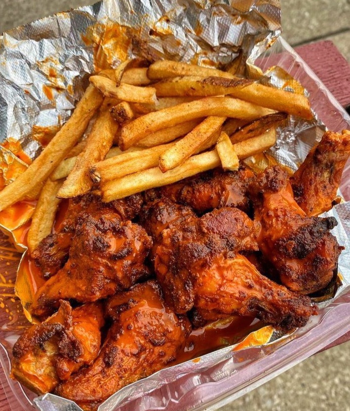 Hot 🔥 Wings and Fries 🍟  homecookingvsfastfood.com 
#homecooking #food #recipes #foodpic #foodie #foodlover #cooking #hungry #goodfood #foodpoll #yummy #homecookingvsfastfood #food #fastfood #foodie #yum