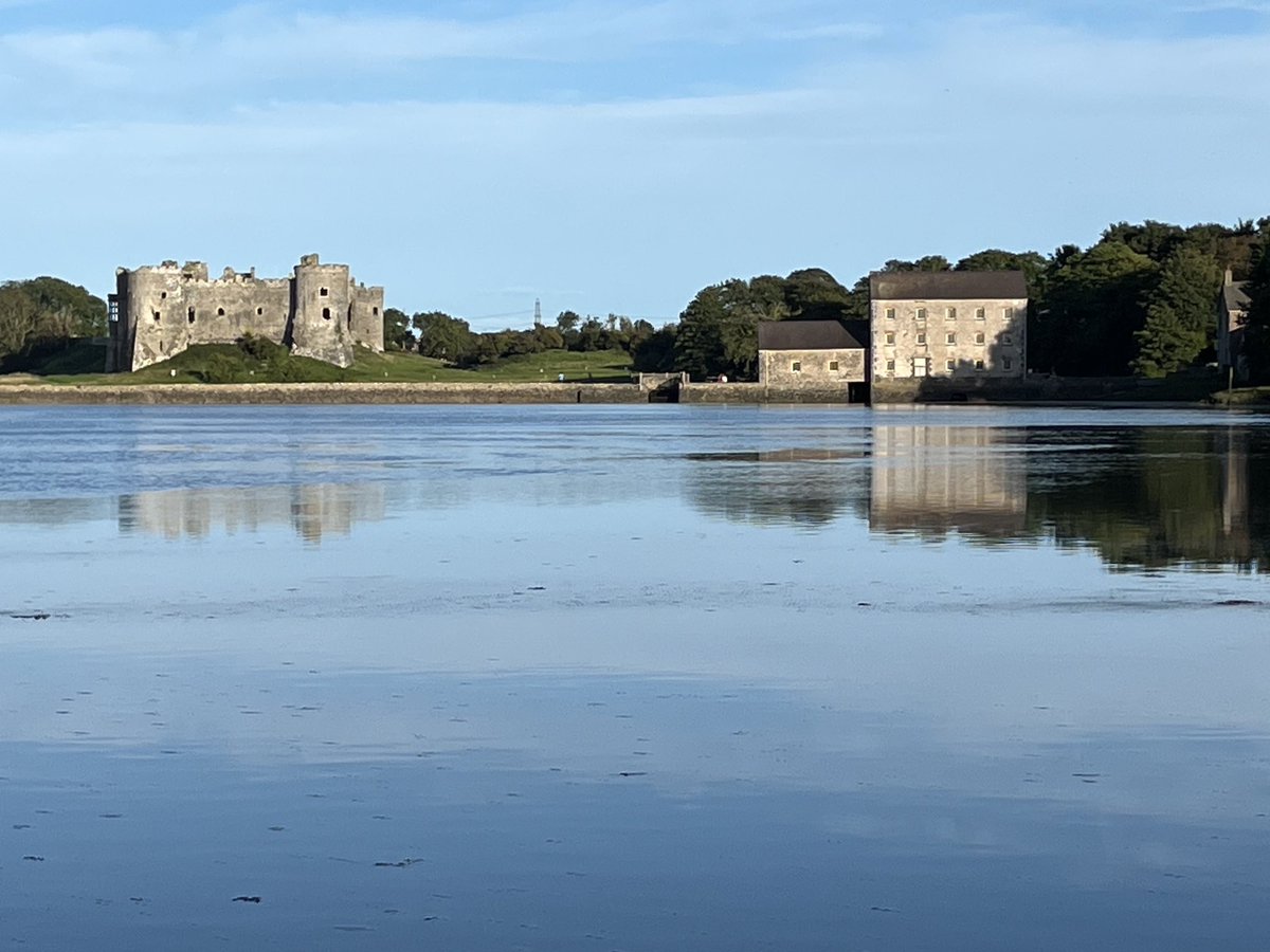 #Pembrokeshire - Carew castle and mill