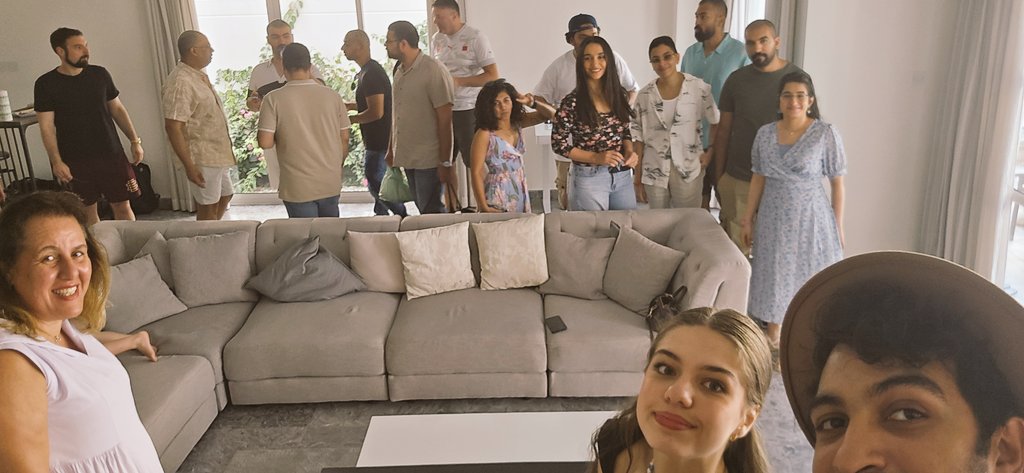 MKZayani's tweet photo. ✅️ BBQ
✅️ BEACH
✅️ MOSQUITOS 

fun day with the people I work with! It's refreshing to sort out our own personal events instead of big concerts every now and then  ✨️😃 https://t.co/ZkBOLWq8Bv