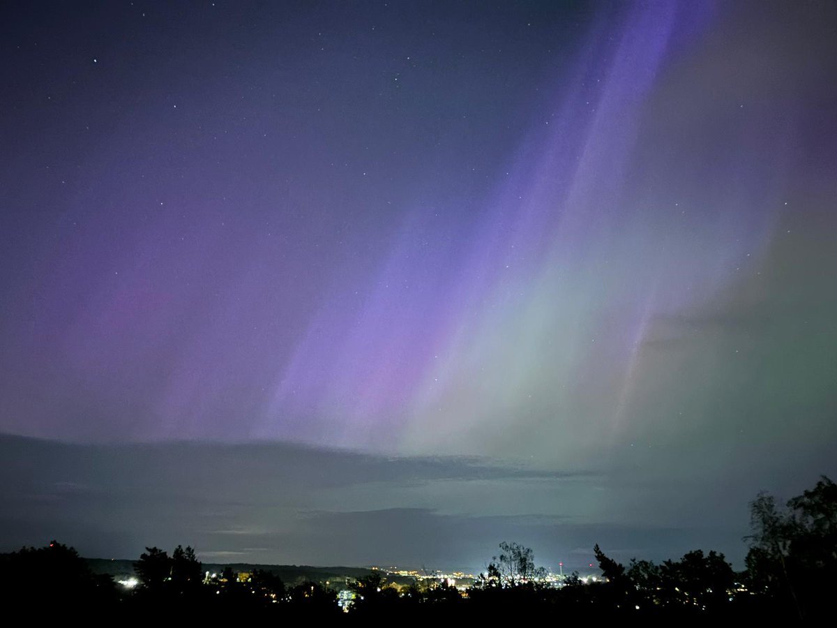 PE1RDP's tweet image. Great #aurora on #2m and #6m now in #Europe

#hamradio #hamr #AmateuRadio #DX #VHF #antenna #Auroraborealis #auroreboreale