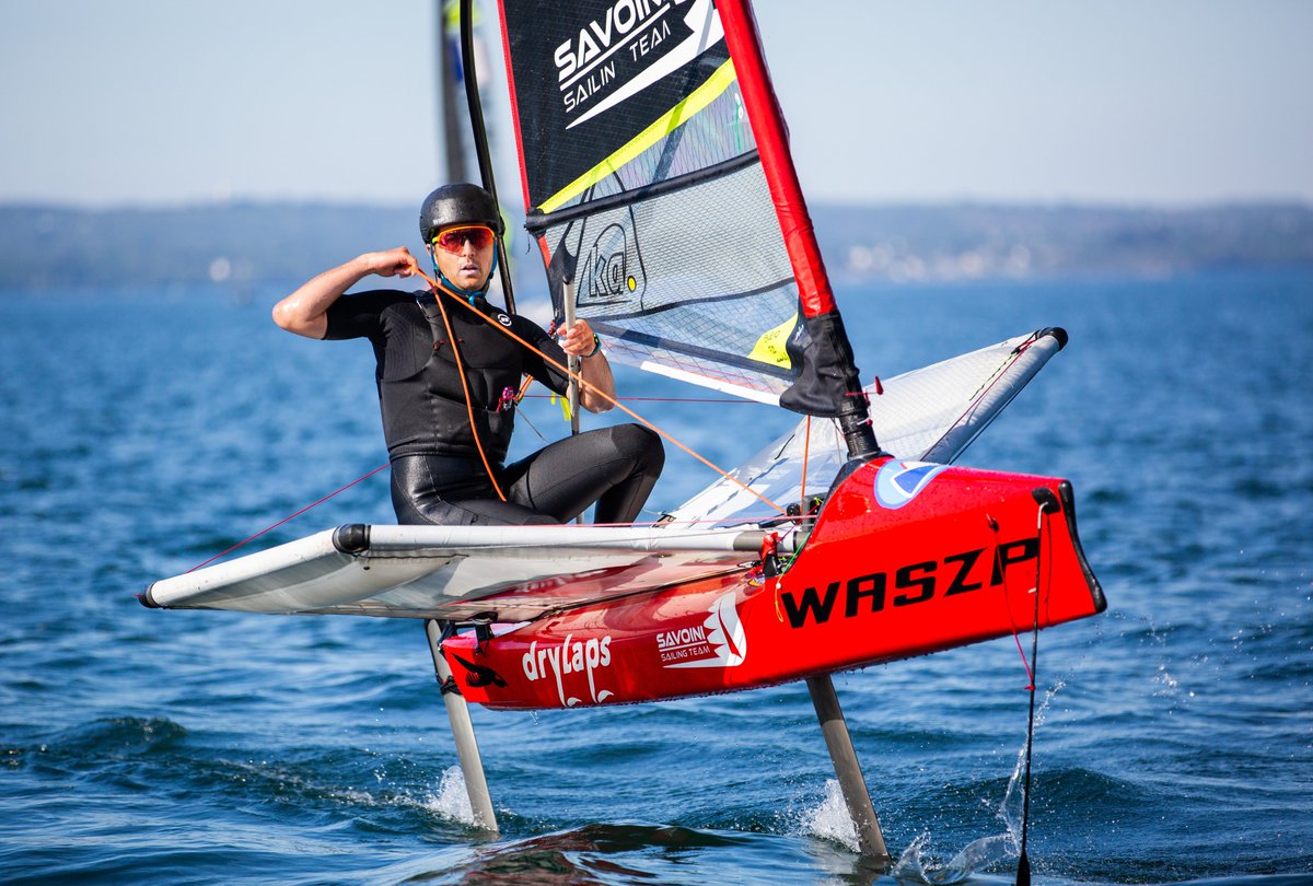 Le Grand Prix de l’École Navale a retrouvé sa vitesse de croisière letelegramme.fr/sports/voile/l… via <a href="/LeTelegramme/">Le Télégramme</a> <a href="/GPEN_/">Grand Prix Ecole Navale</a> Photos Manon Le Guen