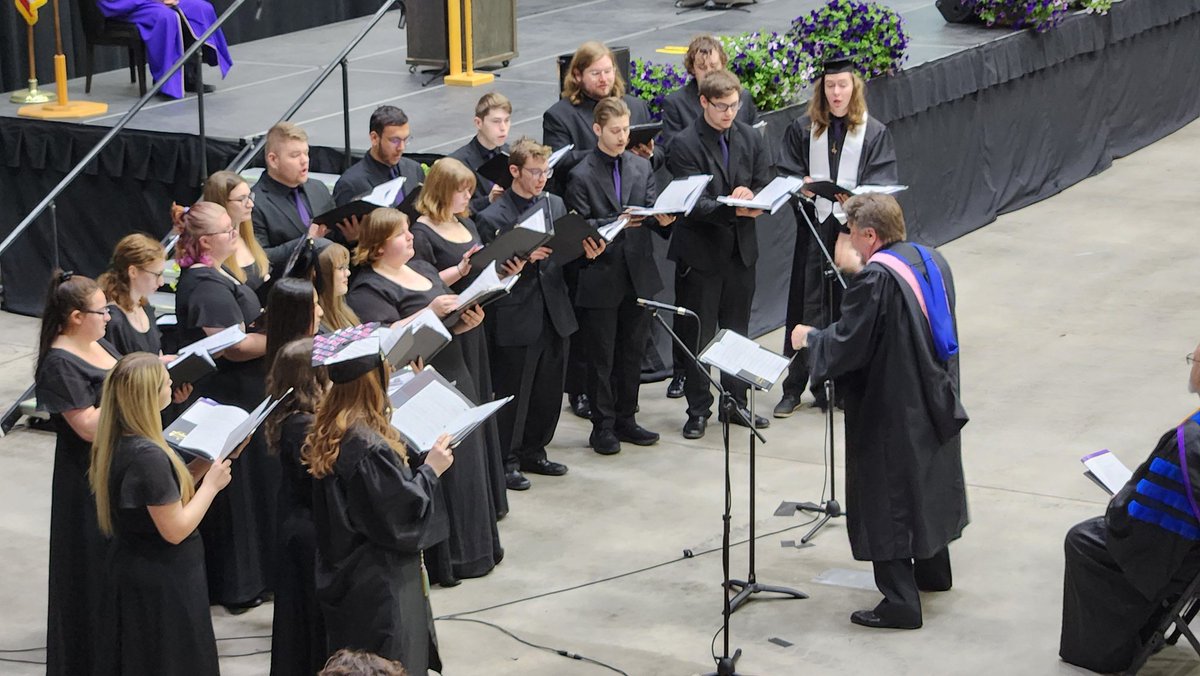 Coyote_SN's tweet image. Live now on The Network, 2024 Commencement 

Scenes: ↕️

#wedoitall