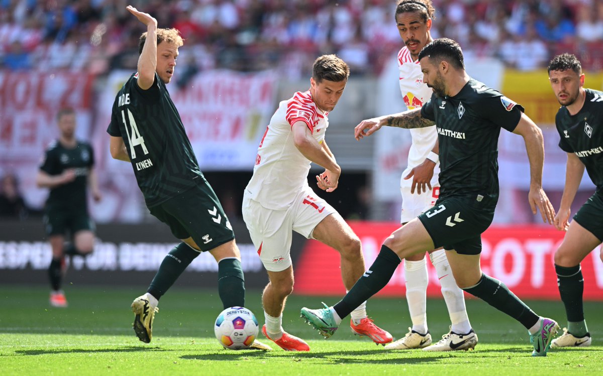 🚨 Leipzig est accroché (1-1) par le Werder Brême 🤝 En cas de succès, le BVB reviendrait à 1 pt 👀