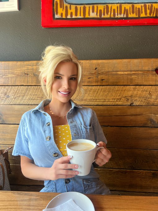 I love me some oat milk lattes! Yummy https://t.co/N97juQqwyv