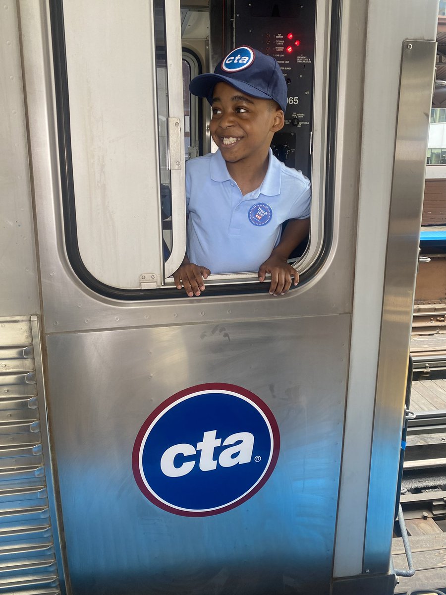 For wish kid Idris, #NationalTrainDay is even more special this year since his wish to be a @cta operator was granted!🚆💙