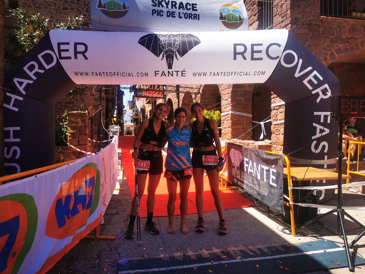 Quin troç e cursa 🔝 tenen a Vilamur, quina gran jornada de 🏃hem viscut avui a la Vall de Siarp . Ens emportem amb nosaltres un troç de la @skyracepicdelorri al ❤️
Gràcies per la fantàstica acollida família! 
Consulta totes les classificacions a 9hsports.cat/resultats