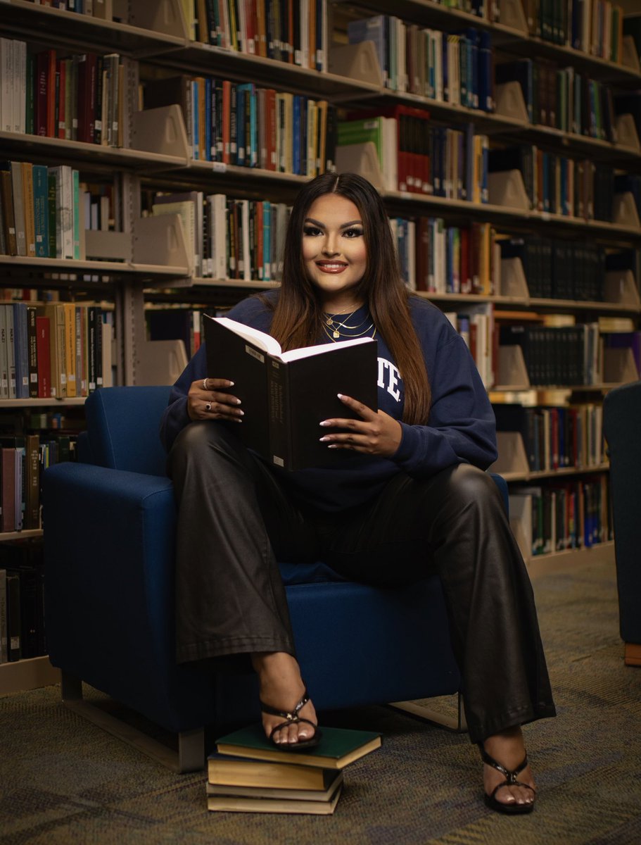 This first generation graduate finished her masters degree in homeland security in 1 year and joined the 8% of latinas with a masters degree 🤍 #Wearepennstate #Classof2024