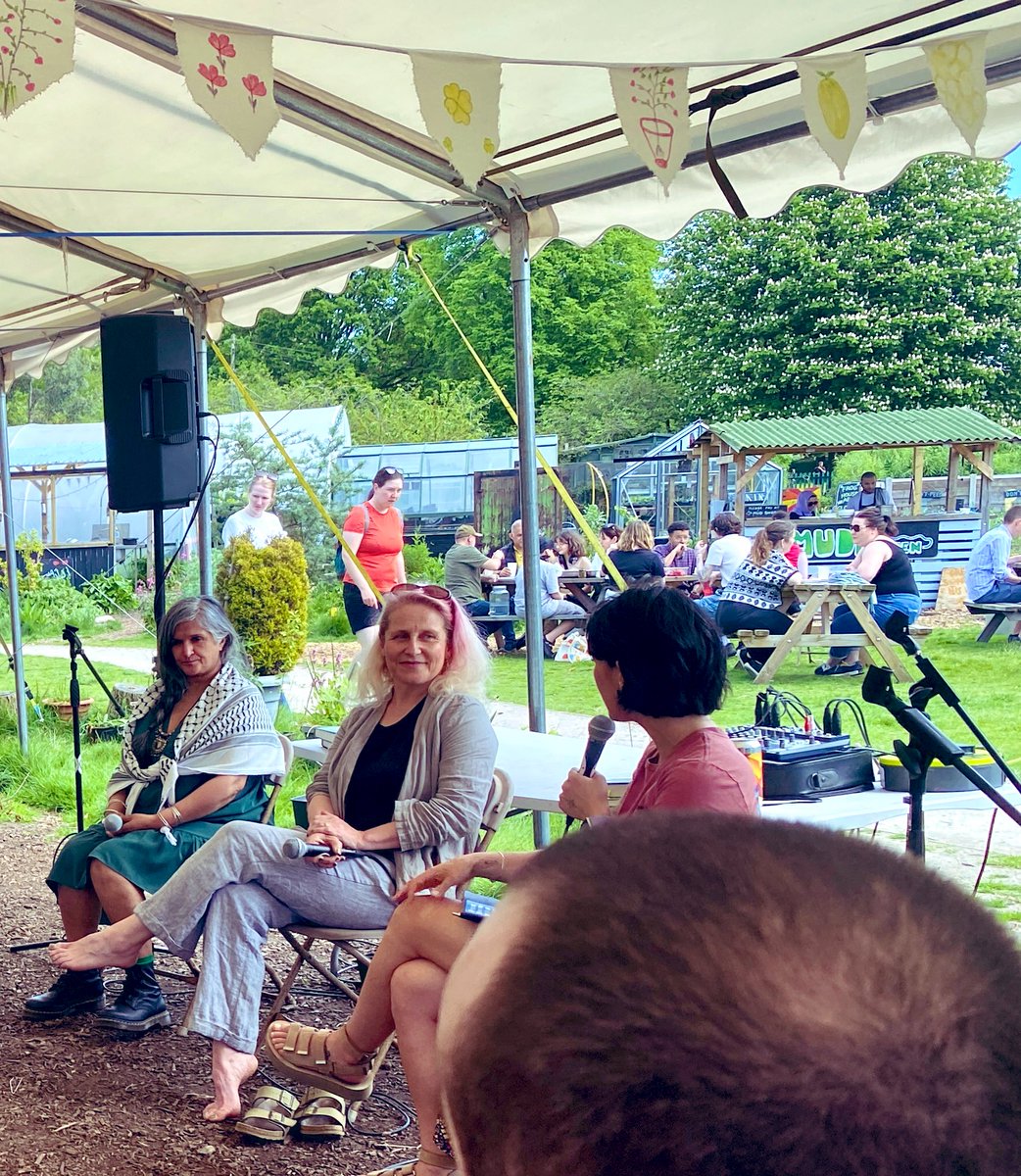 Thanks for a v inspiring event today at @MUD_CIC in Platt Fields Park, organisers @patagonia Manchester & @Right_2Roam with superb speakers @AmyJaneBeer & @dalkular1. #WildService book is a chorus of voices building 'a new culture that returns nature to the very heart of society”