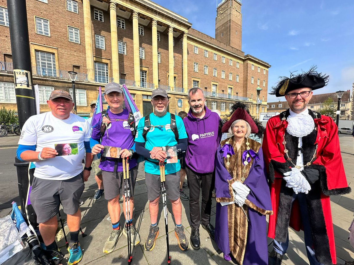 We were delighted to be in Norwich today to support @3dadswalking as they completed their 500 mile walk from Stirling to Norwich. They were greeted by @TheSheriffHat along with @LMNorwich plus many other supporters who have followed them on their epic journey. Well done