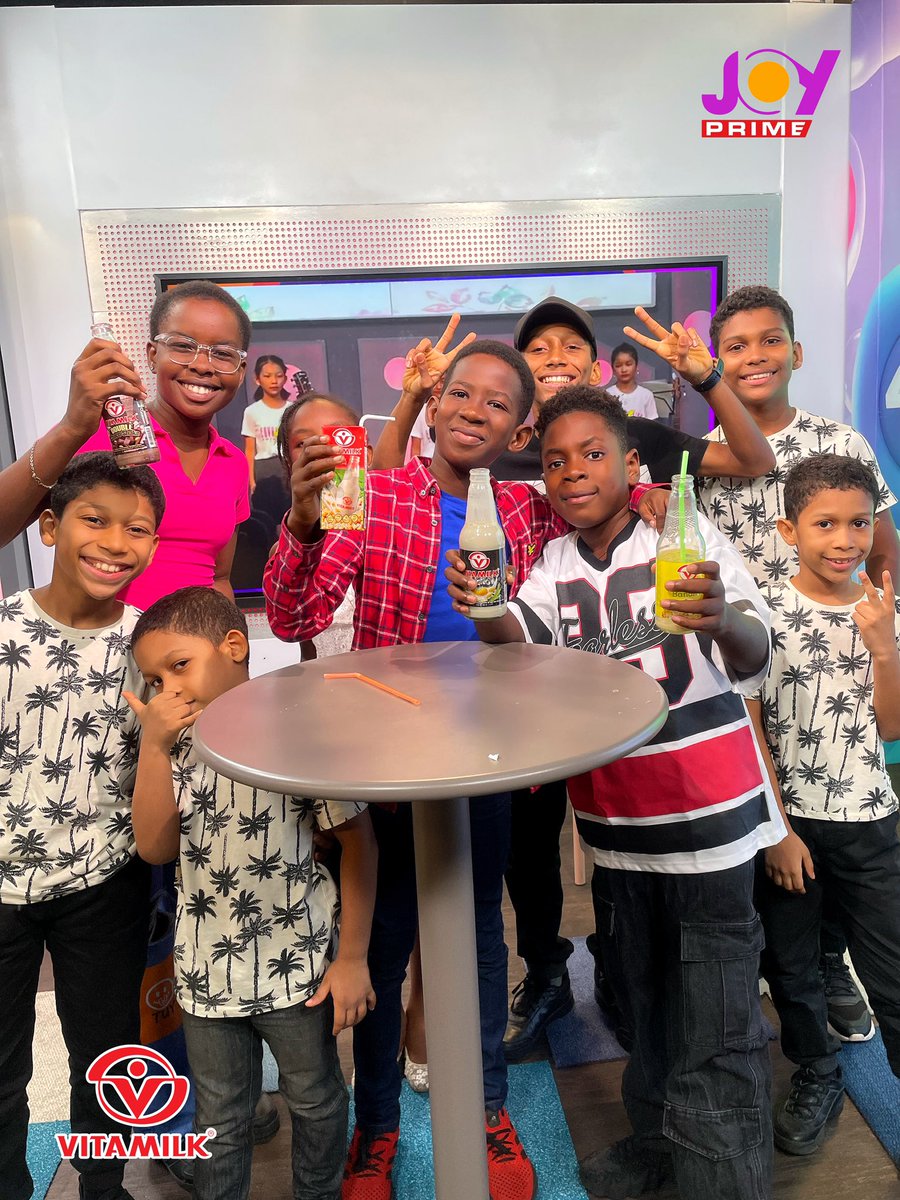 It's all chills after a successful show on 4Kidz Paradise with Vitamilk. Cheers to greatness, more strength and another successful show next week Saturday on Joyprime at 12pm.
