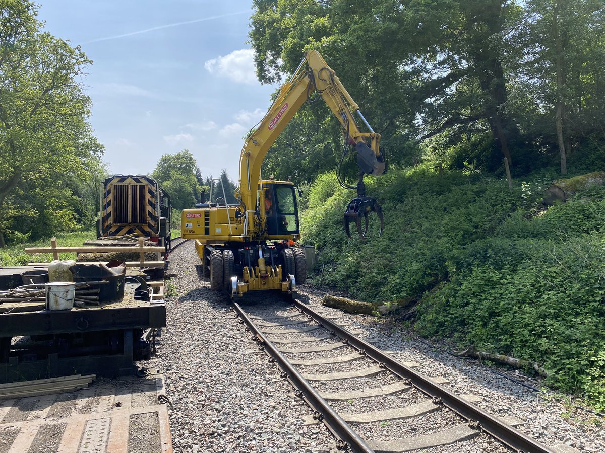 Doug Johnson tweet media