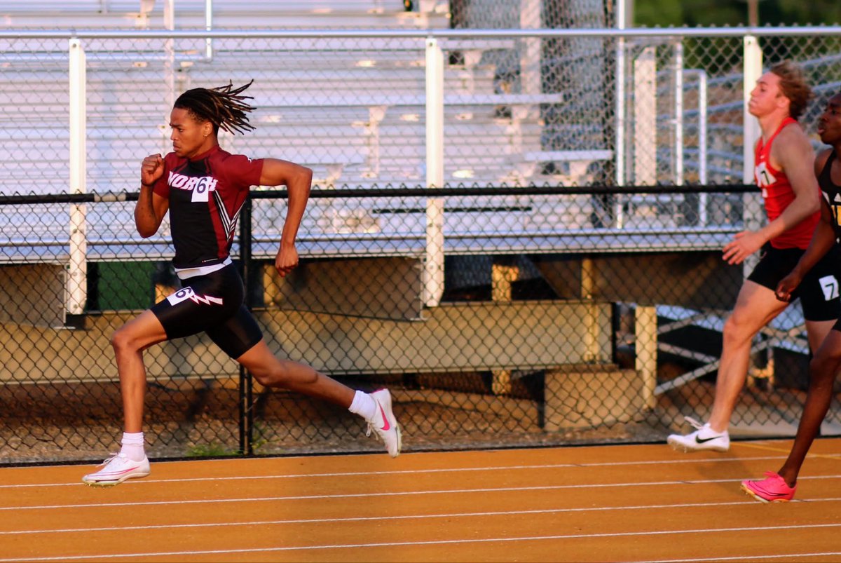 Yesterday 23 guys did a speed workout. 

Speed Drills then 3x 10m fly. 

Average time on first 10m was 1.12 (20.0 mph)

All but three ran faster on their 2nd or 3rd. Average time was 1.08 (20.9 mph)

20.0 mph ➡️ 20.9 mph

Our fastest guy <a href="/DevanDraughon/">Devan Draughon</a> ran 1.09 on his 1st and