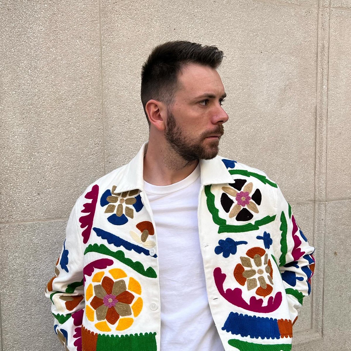 KingPineappleee's tweet photo. Ha oui au fait 👀 https://t.co/NGKCU3NO2l