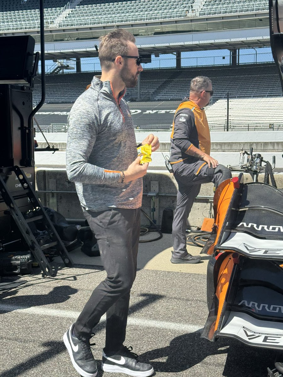 Hey @mama_gforce - this is for you 

@Hinchtown #INDYGP #INDYCAR