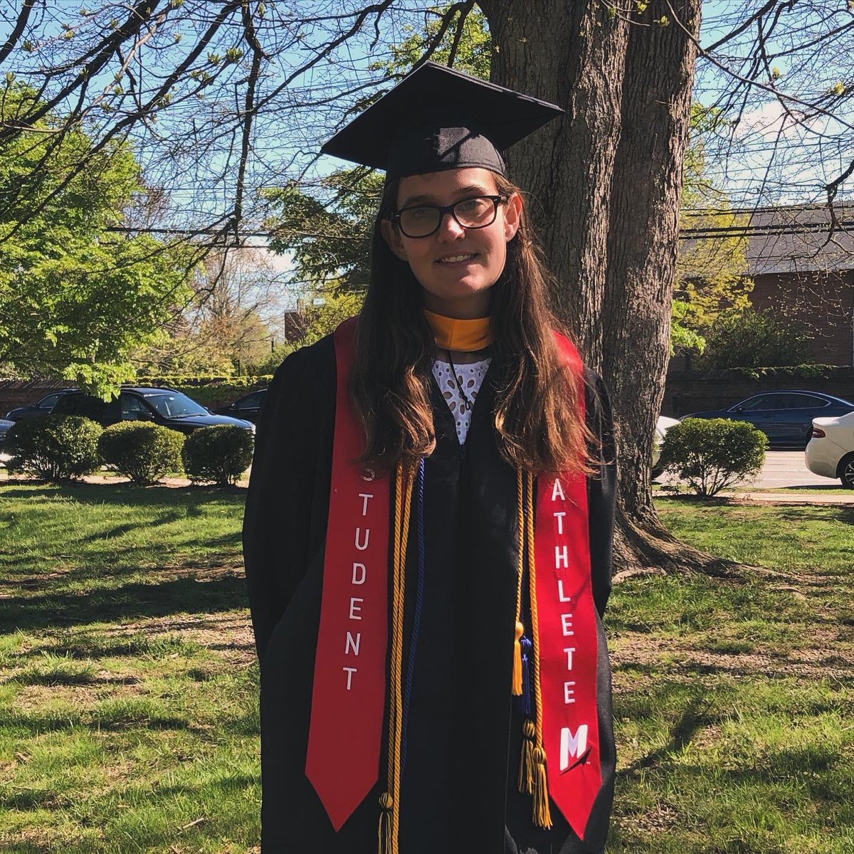 Take pride in how far you’ve come. Have faith in how far you can go. 

We are proud of your achievements &amp; can’t thank you enough for all you did for our team.

It’s been a privilege to watch you grow into the people you are today.

Congrats Isa, Lonnie, Paola &amp; Jess!

🎓🍾